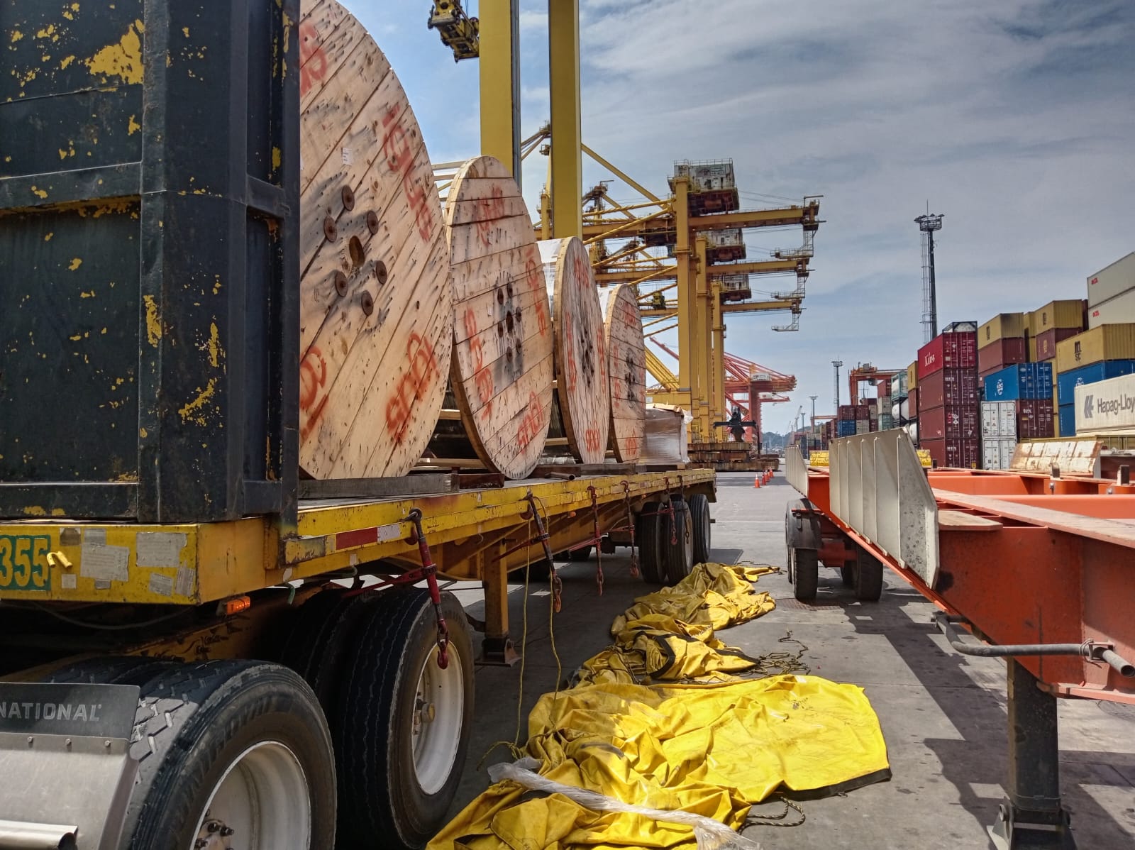 Carga Proyectos en Puerto