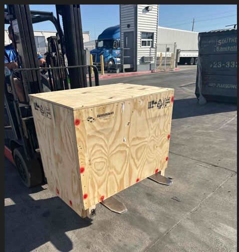 Servicio LTL en USA y Canada, cruzando por Laredo y Tijuana